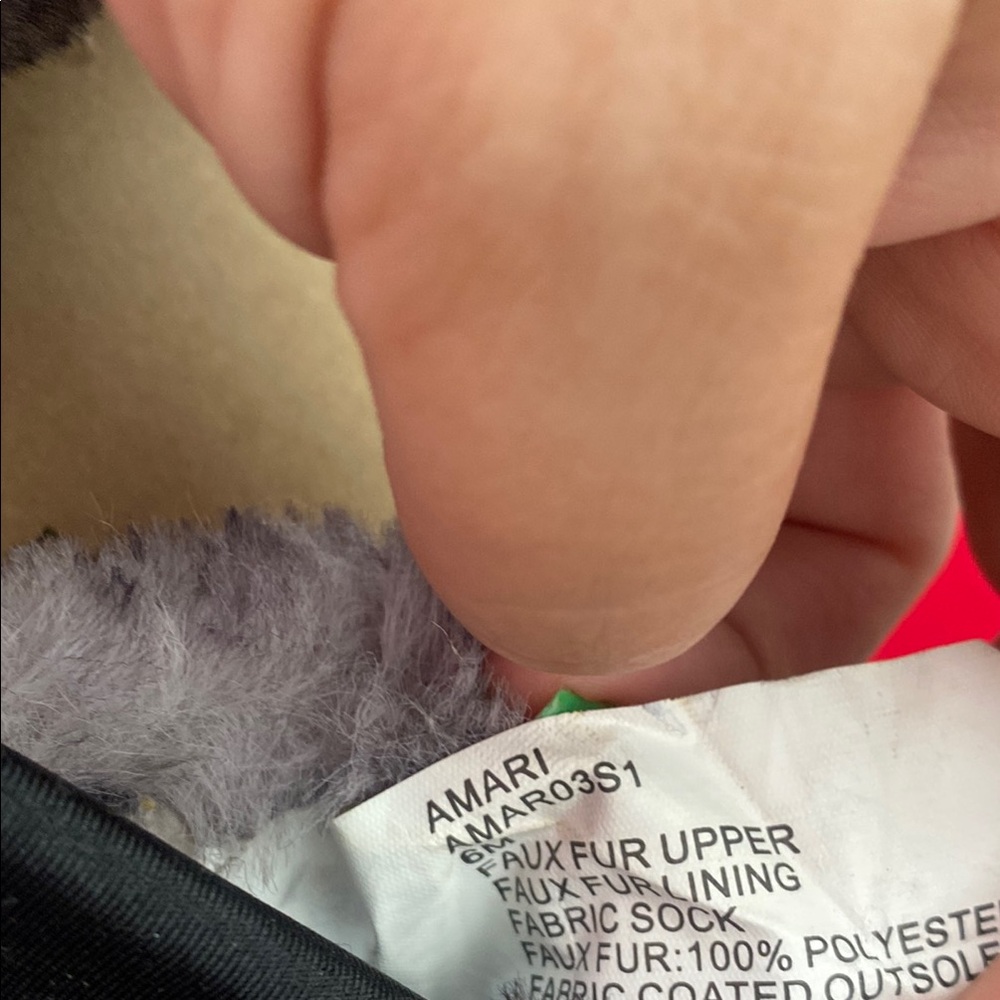 Steve Madden Women's Black and Gray Fur Slippers - Picture 6 of 6
